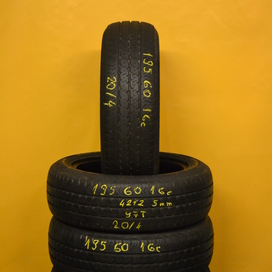Használt Nyári Pirelli Chrono (2) gumiabroncs (195 / 60 / R16c)