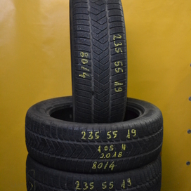 Használt Téli Pirelli Scorpion Winter (Rep) gumiabroncs (235 / 55 / R18)