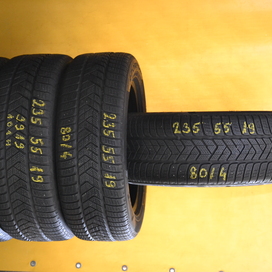 Használt Téli Pirelli Scorpion Winter (Rep) gumiabroncs (235 / 55 / R19)