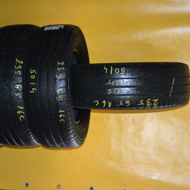 Használt Nyári Michelin Agilis (R2)(HA3455584)(JF) gumiabroncs (235 / 65 / R16c)